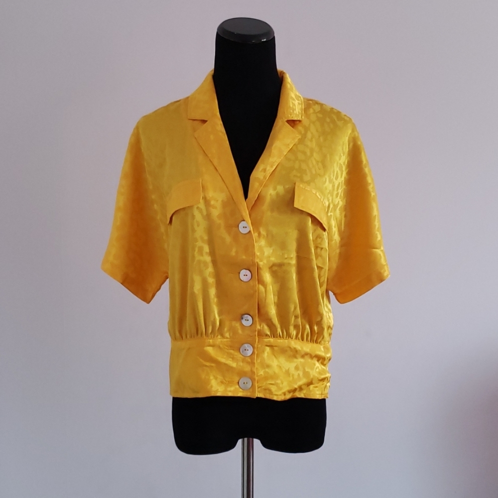 Women's blouse